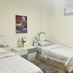 شقة فندقية للإيجار فى كمبوند اكاسيا القاهرة الجديدة اول سكن
