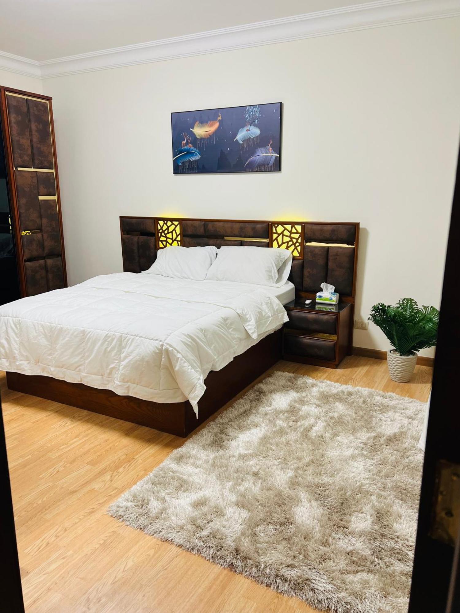 للإيجار فى كمبوند اكاسيا الجديدة اول سكن Apartment